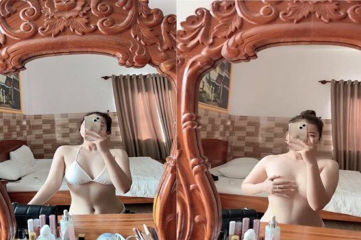 xxx mỹ đen Anh trai thường xuyên đi làm về khuya, thằng em ở nhà gạ Trả bài bạn gái của anh trai cô đơn